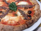 Forno pizza a legna