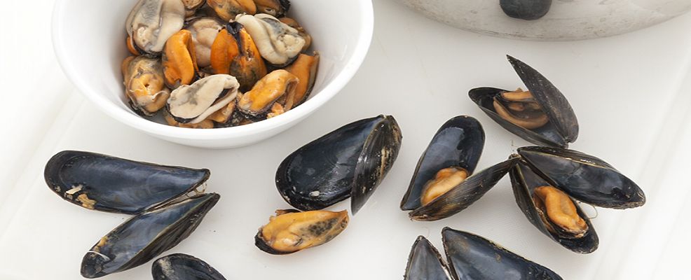 Come Pulire E Cucinare Cozze E Vongole Sale Pepe