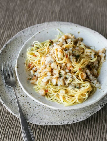 Maccheroncini di Campofilone al ragù di coda di rospo in potacchio