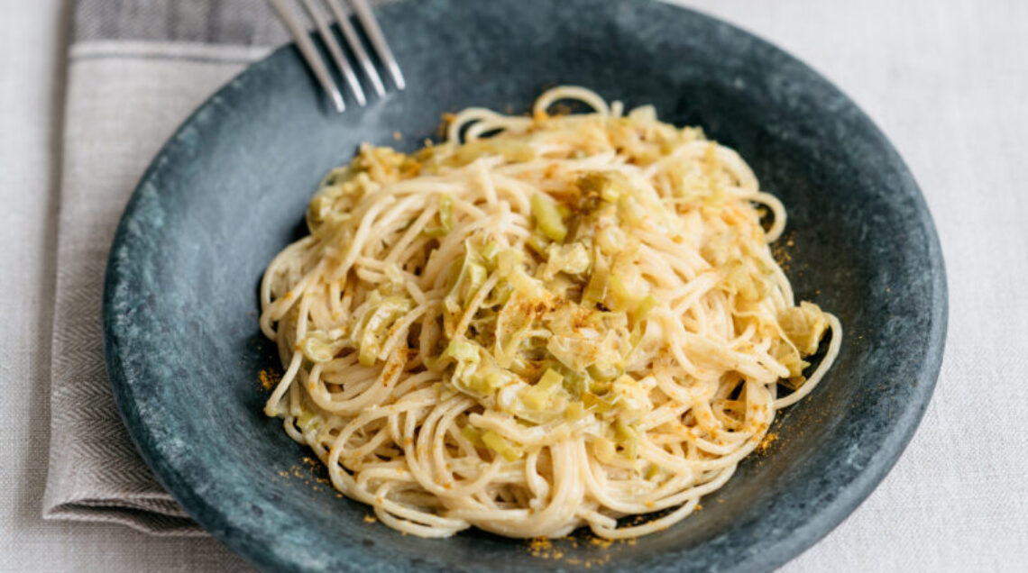 Spaghettini con i porri al curry