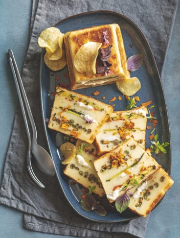 Terrina di patate con crescenza e verdure