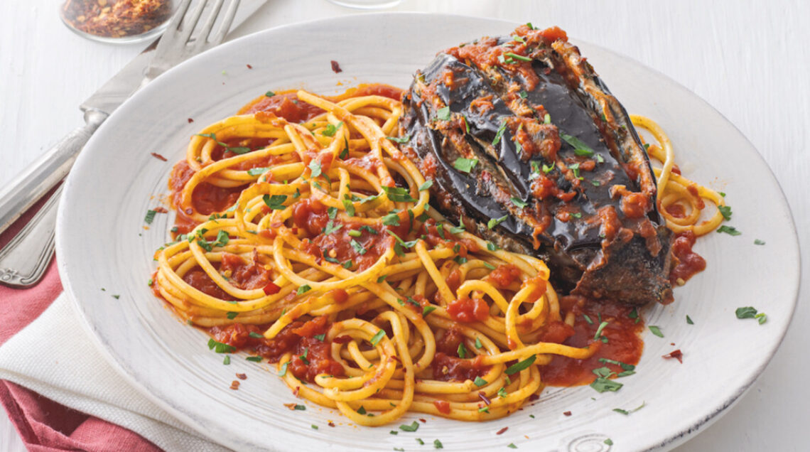 Spaghettoni con melanzane alle alici