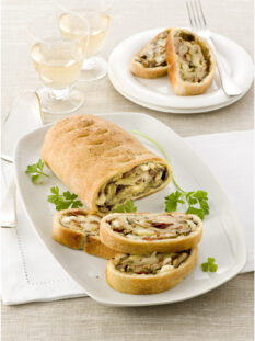 Strudel di pane,champignon e speck