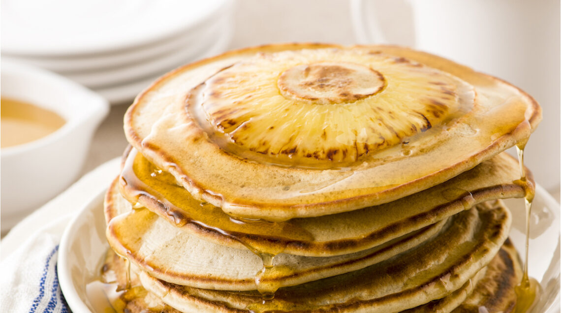 Pancakes alla banana e ananas