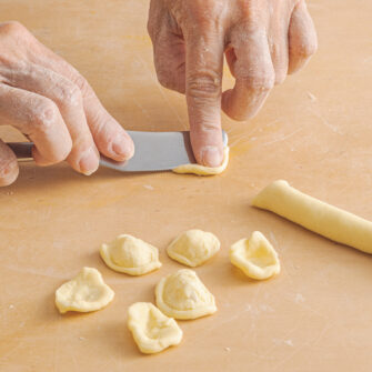 Orecchiette, il procedimento