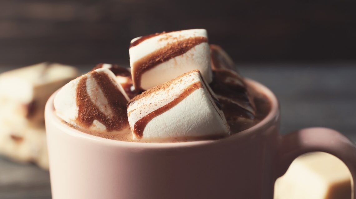 MARSHMALLOW HOT COCOA