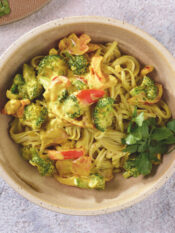 Noodles freddi al curry giallo