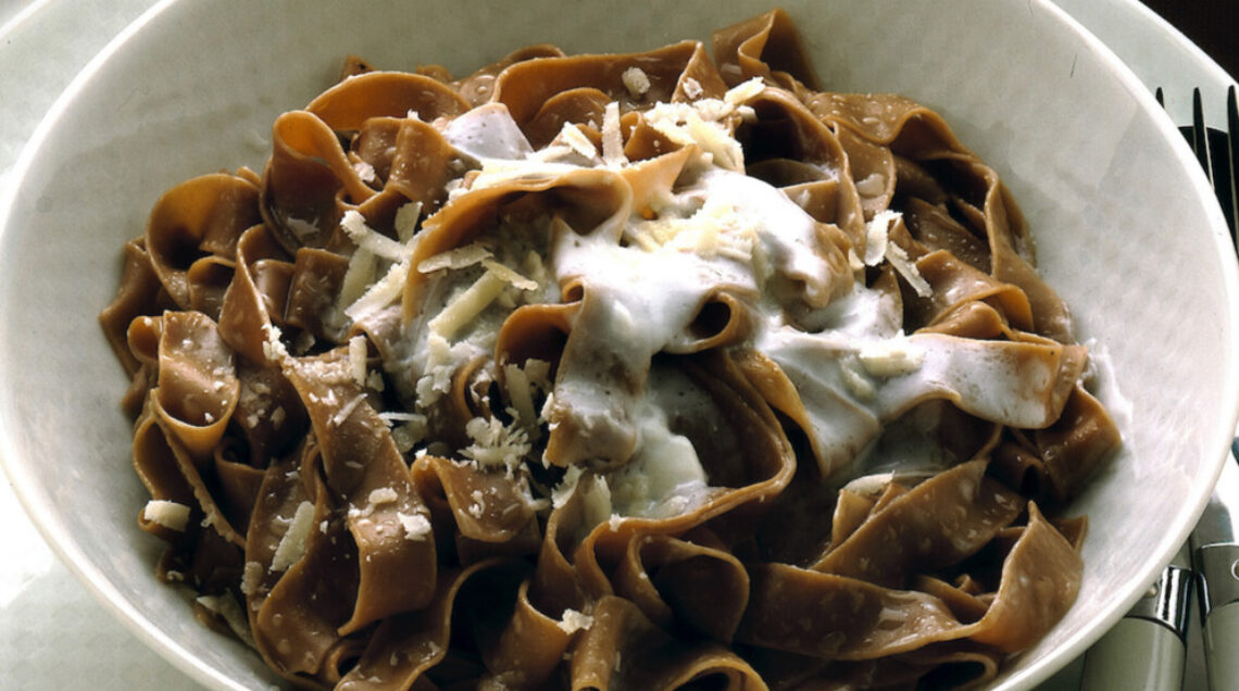 Tagliatelle al cacao con mascarpone